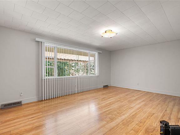 4th image of 4370 Dynasty Lane