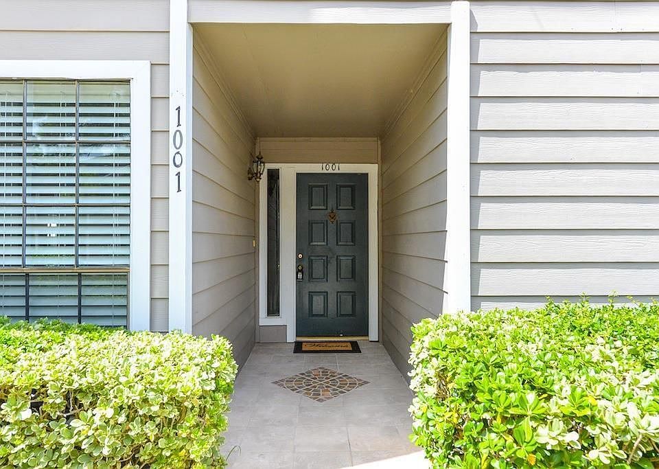 1st image of 14911 Wunderlich Dr APT 1001