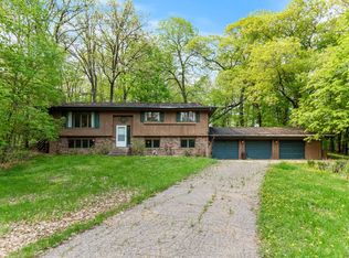 6840 D Chene Ln, Maple Plain, MN 55359