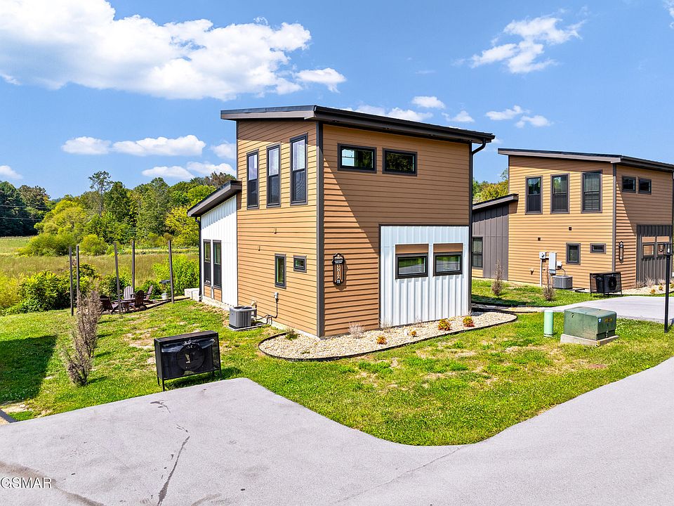 1st image of 984 Goose Gap Rd #11