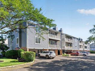 802 Harbour Cv #802, Somers Point, NJ 08244