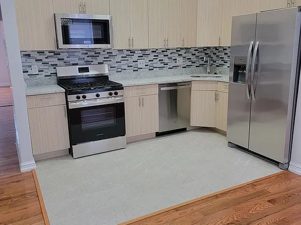 150 Somers St, Brooklyn, NY 11233