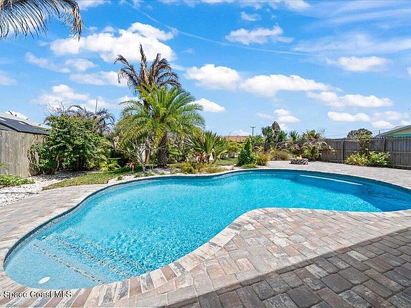 5th image of 5275 Palmetto Dr
