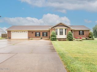 3190 Greenbriar Rd, Mount Washington, KY 40047