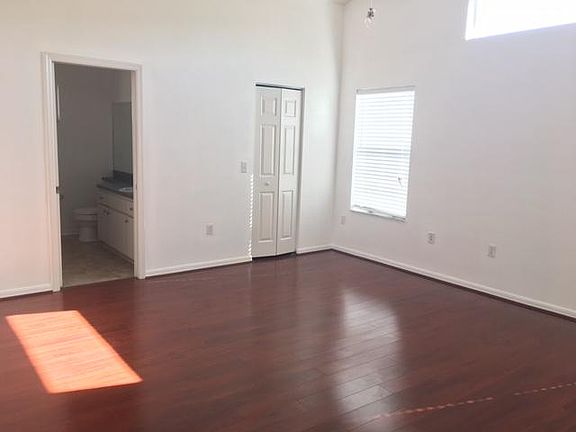 2nd image of 4937 NW 21st St