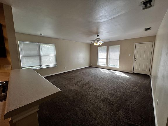 4th image of 1223 Clyde St #1