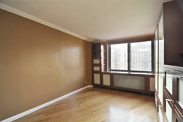 Sold by Citi Habitats | media 11