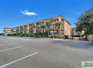 3 15th St #204, Tybee Island, GA 31328