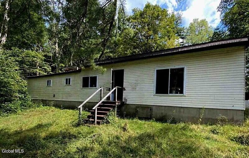 2nd image of 642 Hillsboro Road
