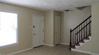 1st image of 1216 Lynnhaven Pkwy
