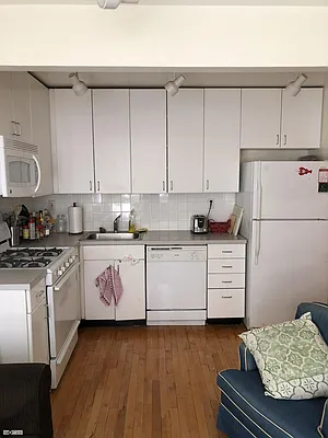 Rented by The Downtown LLC | media 26