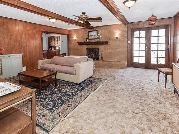 5th image of 2241 Babalos Ln
