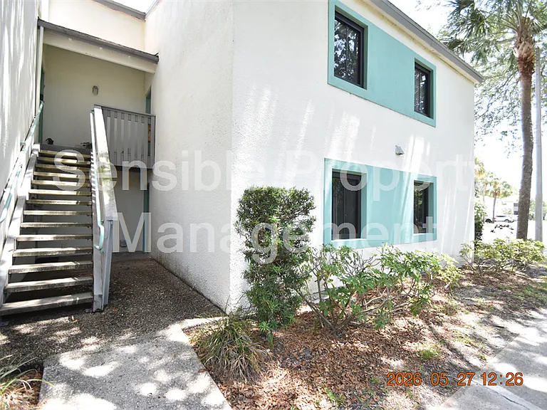 877 114th Ave N #407 — Photo 2