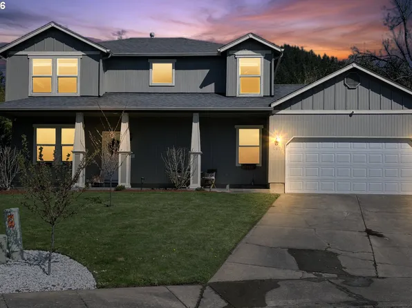 6074 Pebble Ct, Springfield, OR 97478