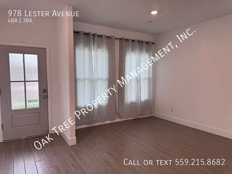 978 Lester Ave — Photo 8