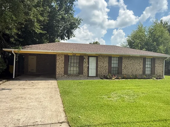 229 Auburn Dr, Carencro, LA 70520