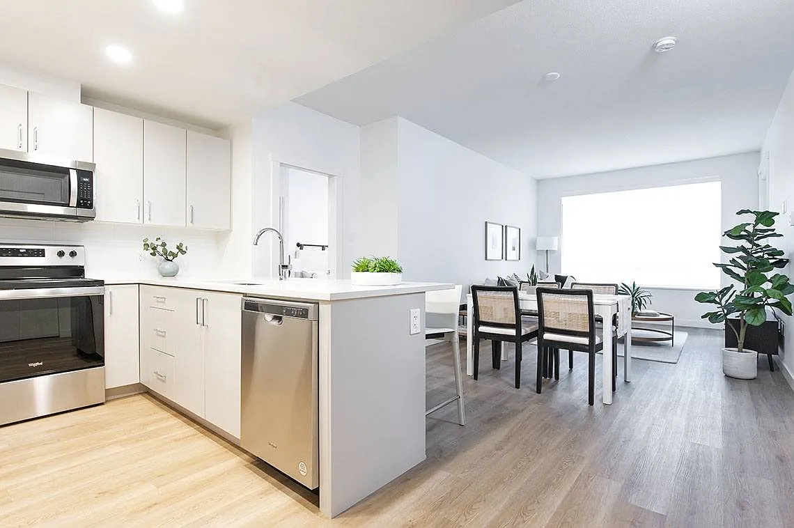 Lynnmour Apartments — Photo 4