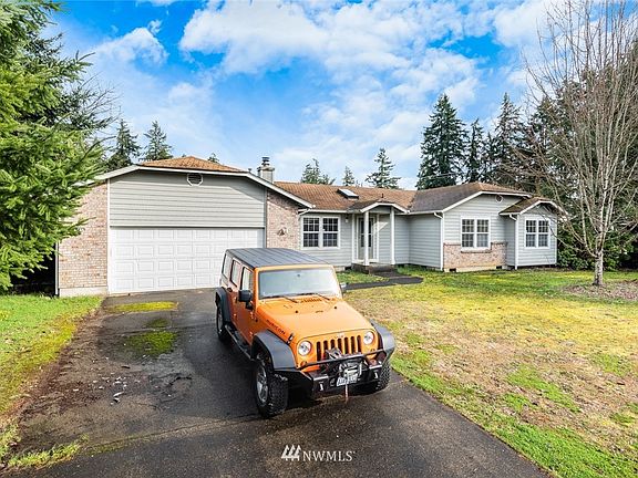 3rd image of 19117 10th Avenue Ct E