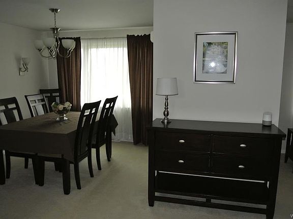 5th image of 86 Leni Ln