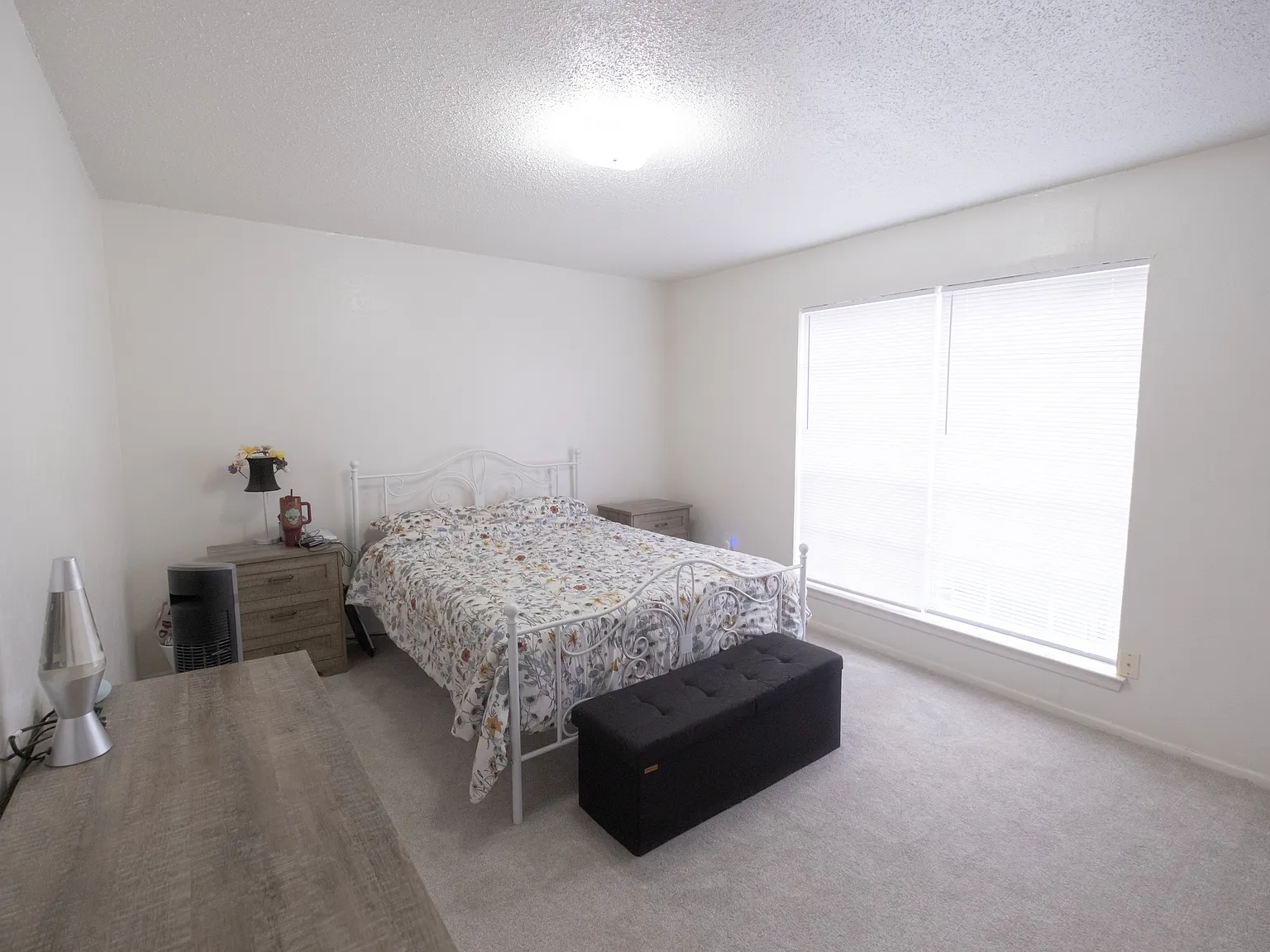 2 bed, 1.5 bath, 1336 sqft, $1,100 — Photo 4