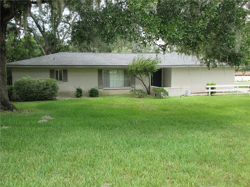 1st image of 1 Emerald Court Dr