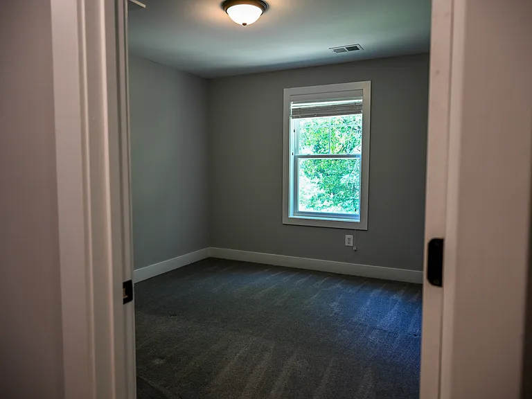1312 Polyanski Dr — Photo 36