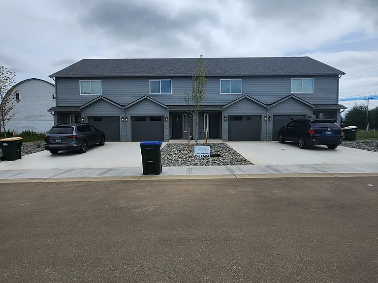 1000 Peach Rd #A-D — Photo 1