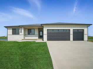 963 SW Cattail Rd, Grimes, IA 50111