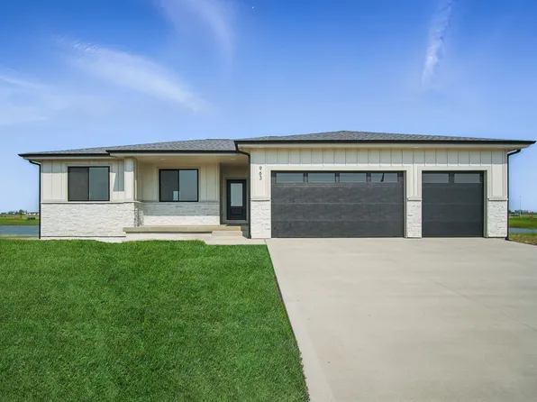 963 SW Cattail Rd, Grimes, IA 50111