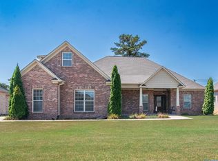 423 Pembrooke Cir SE, Hartselle, AL 35640