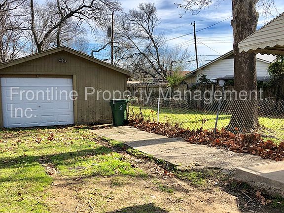 2nd image of 1215 Diana Dr