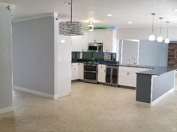 4th image of 19300 Royal Birkdale Dr