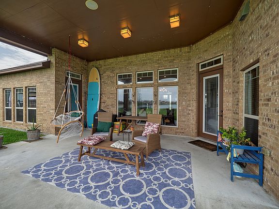 4th image of 5801 Lago Vista Dr