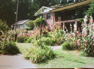 446 Riverview St, Oakdale, TN 37829