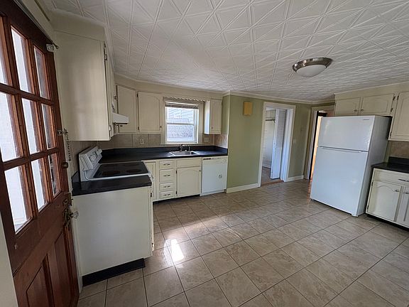 4th image of 4 Belmont St