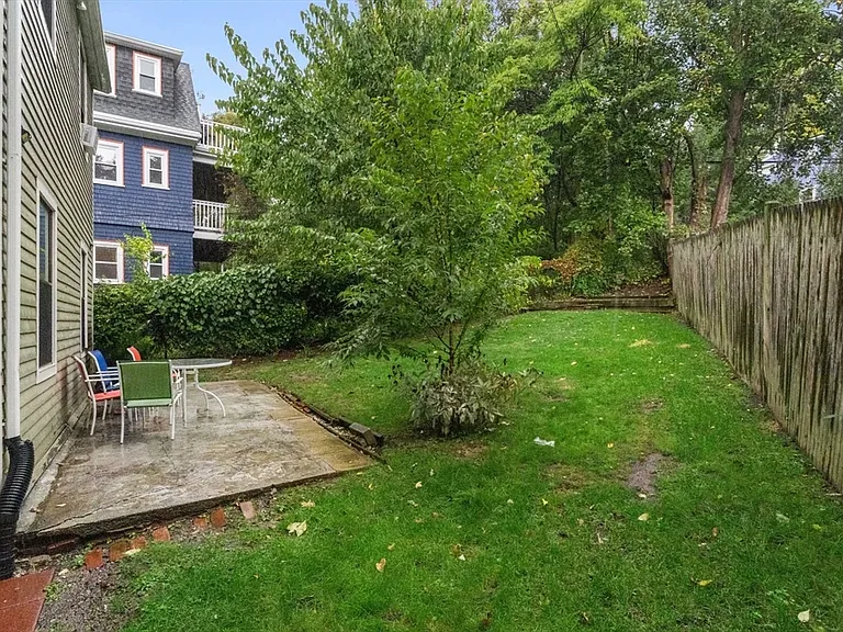 21 Wenham St #2 — Photo 20