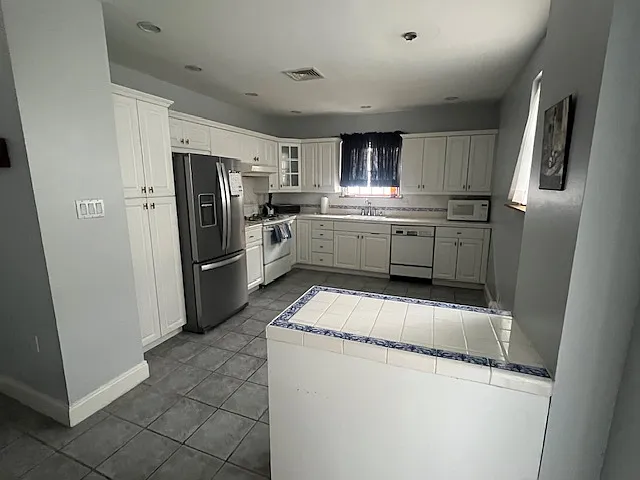 2447 S 9th St — Photo 14