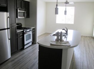 9895 Erma Rd UNIT 303, San Diego, CA 92131
