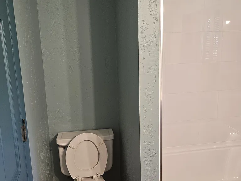 107 E Aspen Ln — Photo 16