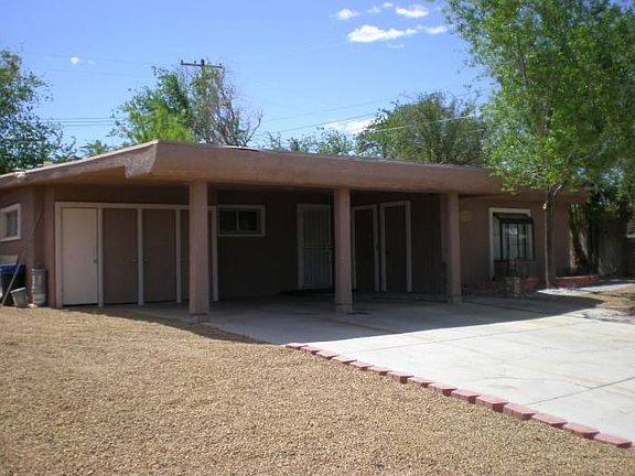 2nd image of 4879 Newton Dr