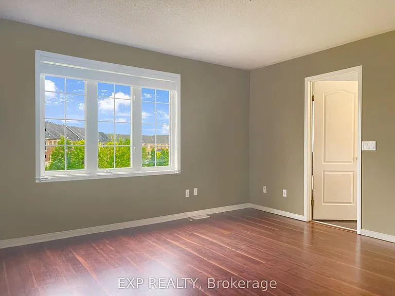 26 Millcliff Cir #UPPER — Photo 12