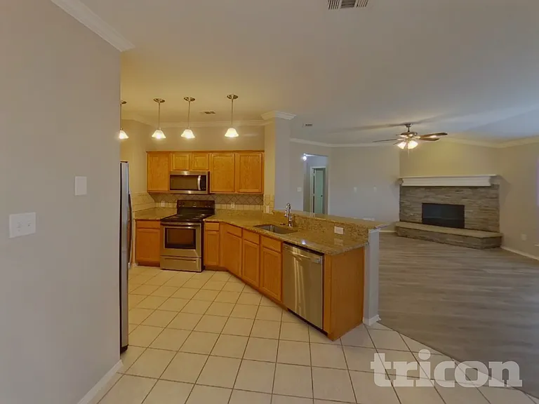 716 Sequoia Dr — Photo 6