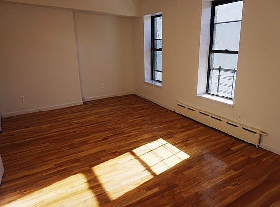 5th image of 890 Atlantic Ave #1