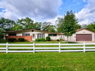 14 S Willow Way, North Aurora, IL, 60542