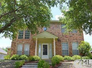 2016 Spring Mills Rd, Mesquite, TX 75181