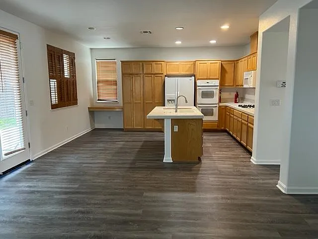 140 Faith Ln — Photo 6