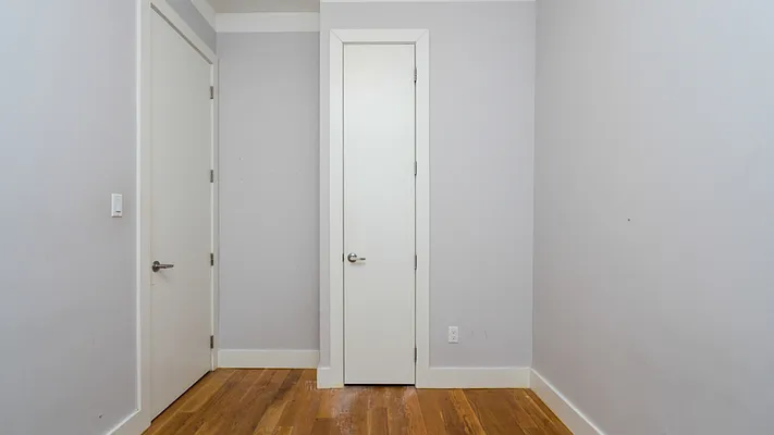 Rented by Nooklyn NYC LLC | media 9