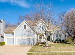 12715 Grant St, Overland Park, KS 66213