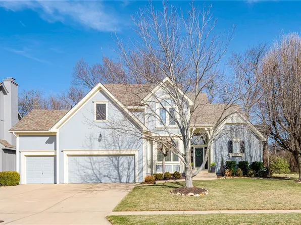 12715 Grant St, Overland Park, KS 66213