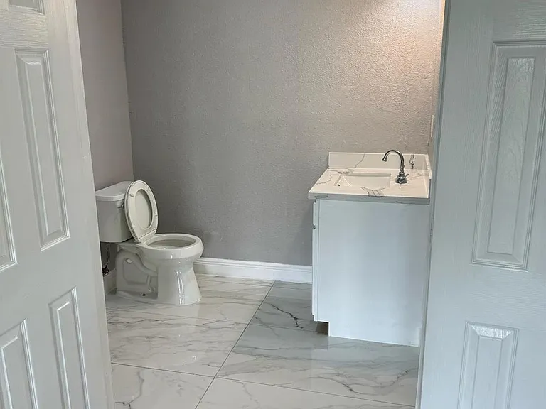 2356 Lavender St — Photo 21